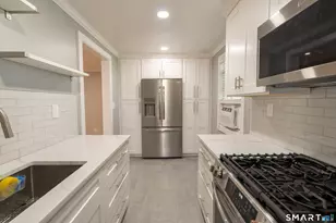 66 Courtland Ave, Stamford, CT 06902 - Photo 9