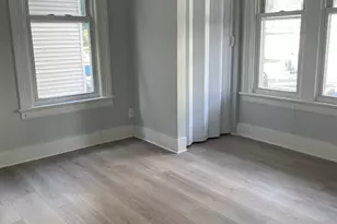 1086 E Main St, Waterbury, CT 06705 - Photo 5