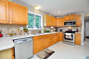 98 East St, Bethlehem, CT 06751 - Photo 9