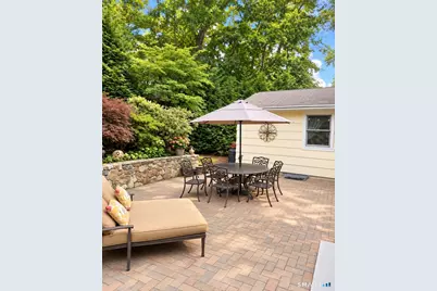 6 Vanderbilt Avenue, Norwalk, CT 06854 - Photo 21