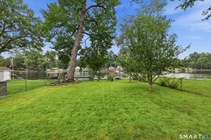 36 Wheeler Dr, Enfield, CT 06082 - Photo 11