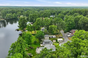 36 Wheeler Dr, Enfield, CT 06082 - Photo 5