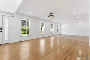32 Marshall Ave, Trumbull, CT 06611 - Photo 11