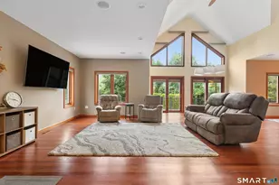 14 Eleanor Rd, Somers, CT 06071 - Photo 9