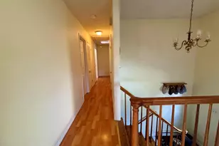 32 Pollys Ln, Montville, CT 06382 - Photo 17