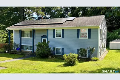 32 Pollys Lane, Montville, CT 06382 - Photo 3