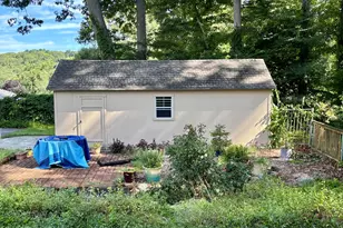 32 Pollys Ln, Montville, CT 06382 - Photo 33