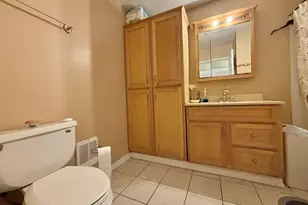 32 Pollys Ln, Montville, CT 06382 - Photo 15