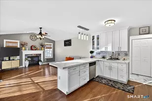 72 Broadmere Rd, Stratford, CT 06614 - Photo 11