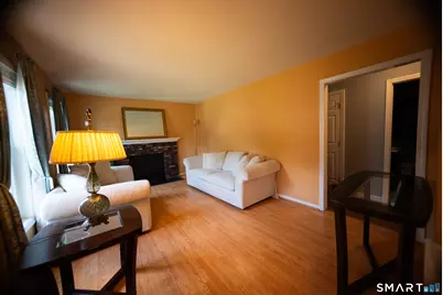 18 Kendall Circle, Waterbury, CT 06708 - Photo 15