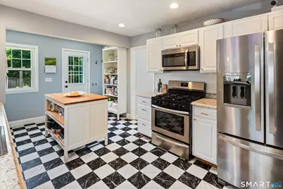 3 Olmstead Place, Norwalk, CT 06855 - Photo 7