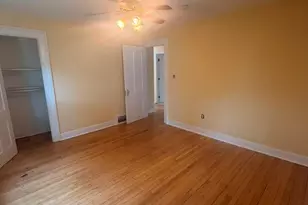 16 Terrace Ave, Waterbury, CT 06704 - Photo 13