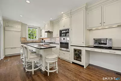 16 Elmwood Drive #16, Fairfield, CT 06890 - Photo 19