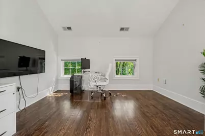 16 Elmwood Drive #16, Fairfield, CT 06890 - Photo 31