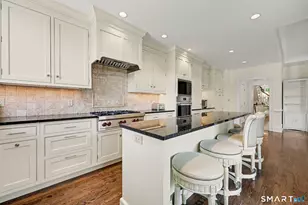 16 Elmwood Drive, Fairfield, CT 06890 - Photo 23