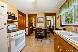 26 Fairview St, Watertown, CT 06779 - Photo 11