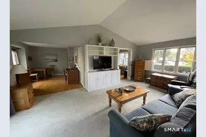 402 Riverside Drive, Fairfield, CT 06824 - Photo 9