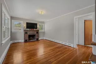 4 Cottage St, Groton, CT 06340 - Photo 13