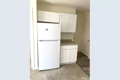 663 Newhall Street #10, Hamden, CT 06517 - Photo 3