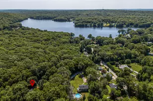 176 Lake Dr E, Montville, CT 06370 - Photo 33