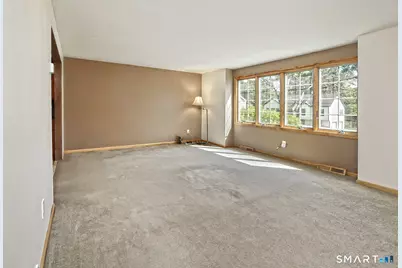 154 Benz Street, Ansonia, CT 06401 - Photo 5