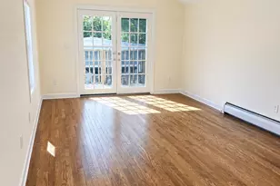 276 Harbor St, Branford, CT 06405 - Photo 7