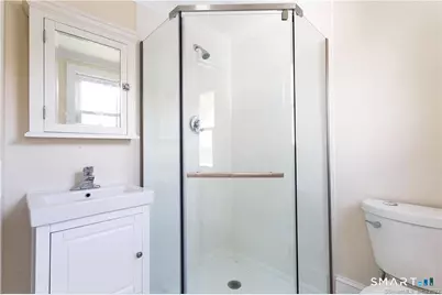 68 Leonard Street, Stamford, CT 06906 - Photo 5