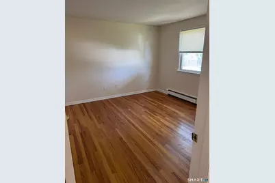 855 Black Rock Turnpike #4, Fairfield, CT 06824 - Photo 11