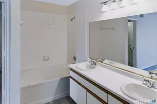 31 High St, East Hartford, CT 06118 - Photo 13