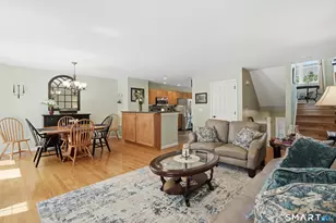 1006 Hancock Dr, Danbury, CT 06811 - Photo 13