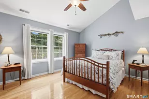 1006 Hancock Dr, Danbury, CT 06811 - Photo 21