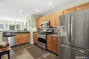 1006 Hancock Dr, Danbury, CT 06811 - Photo 17