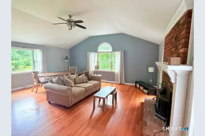 500 Wolcott Lane, Orange, CT 06477 - Photo 9