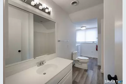 426 Main Street #H, Ridgefield, CT 06877 - Photo 17