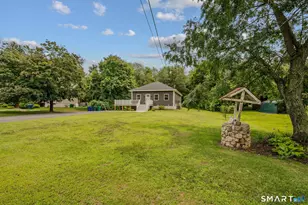 64 Mullen Hill Rd, Waterford, CT 06385 - Photo 3