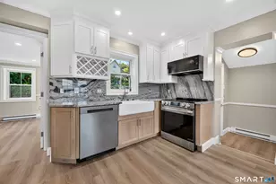 3 Pearl St, Groton, CT 06355 - Photo 1