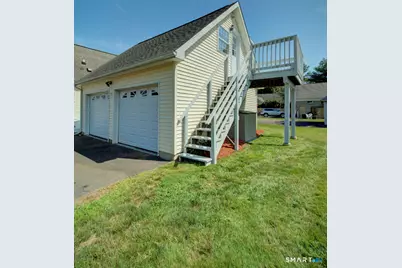 6 Mettler Street, Woodbridge, CT 06525 - Photo 29