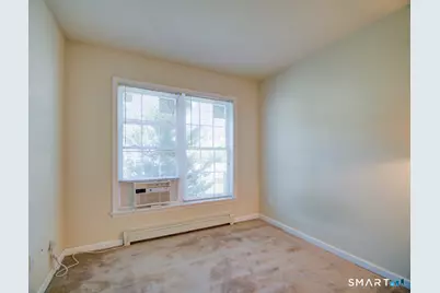 6 Mettler Street, Woodbridge, CT 06525 - Photo 19