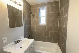 79 Mencel Cir, Bridgeport, CT 06610 - Photo 7