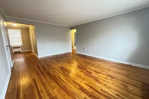 79 Mencel Cir, Bridgeport, CT 06610 - Photo 5