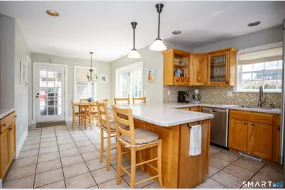 169 Wightman Avenue, Norwich, CT 06360 - Photo 5