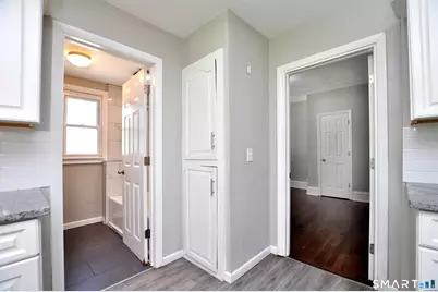 15 Emmons Place, New Britain, CT 06052 - Photo 9