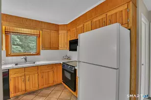 232 Jones Rd, Naugatuck, CT 06770 - Photo 11