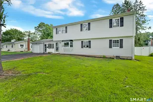 144 Green Manor Rd, Enfield, CT 06082 - Photo 3
