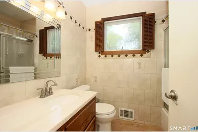 76 Jessie Drive, West Haven, CT 06516 - Photo 25