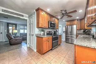 91 Hill St, Milford, CT 06460 - Photo 7
