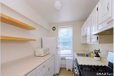 7 4th Street #1B, Stamford, CT 06905 - Photo 7