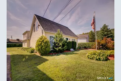 6 Mettler Street, Woodbridge, CT 06525 - Photo 1