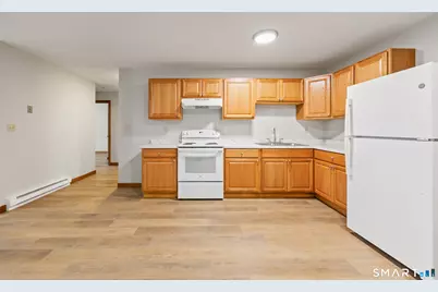 180 North Cherry Street #11, Wallingford, CT 06492 - Photo 3