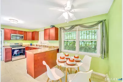 28 Faber Avenue, Waterbury, CT 06704 - Photo 5